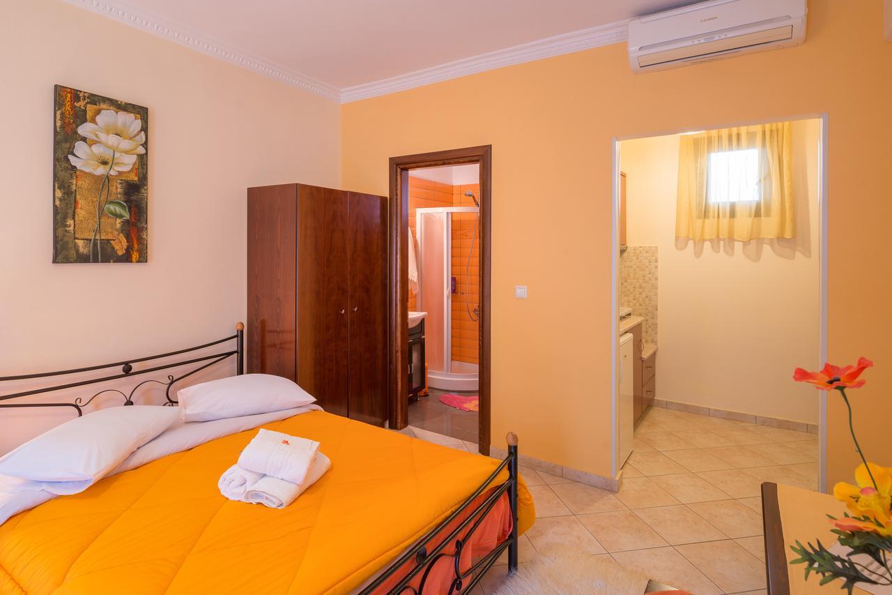 Hotel Eirini Gliki Exterior photo